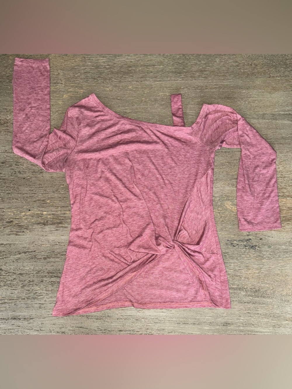 Women’s Pink Twist-Front Long Sleeve Top